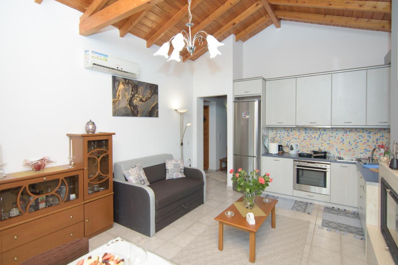 Samian Thalia Apartment Pagondas Ngoại thất bức ảnh
