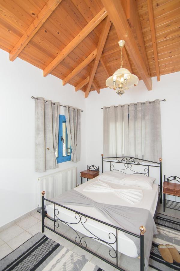 Samian Thalia Apartment Pagondas Ngoại thất bức ảnh