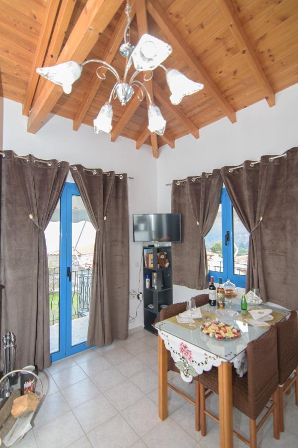 Samian Thalia Apartment Pagondas Ngoại thất bức ảnh