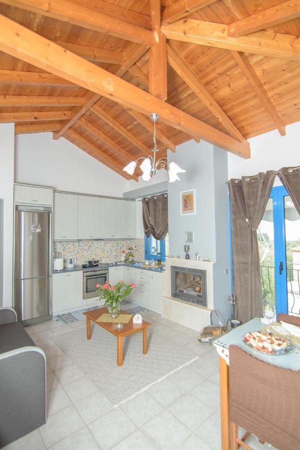 Samian Thalia Apartment Pagondas Ngoại thất bức ảnh